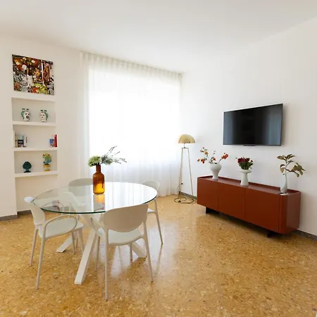 Clar Suite -Grattacielo-2